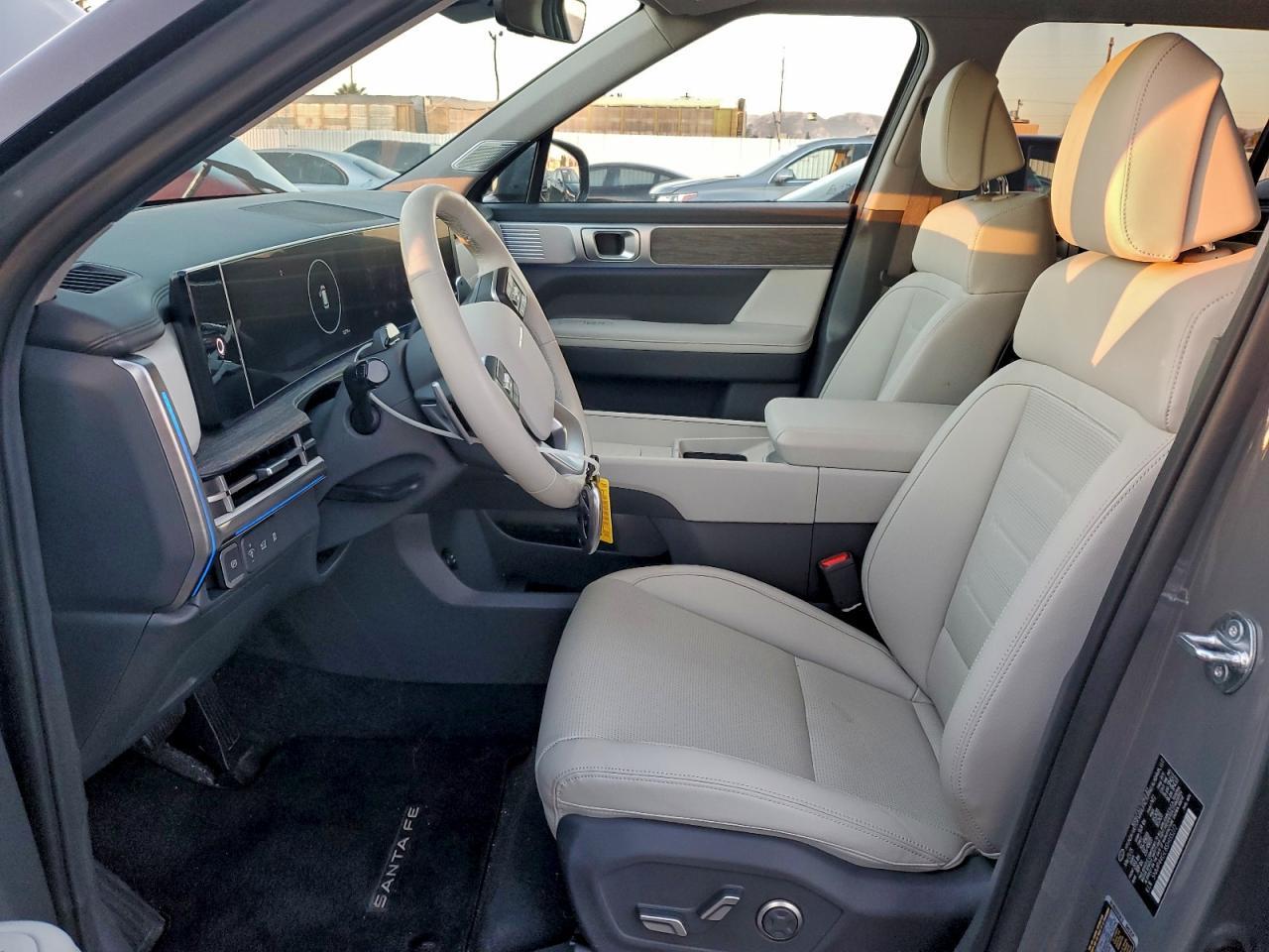 2025 Hyundai Santa Fe Limited - Image 7