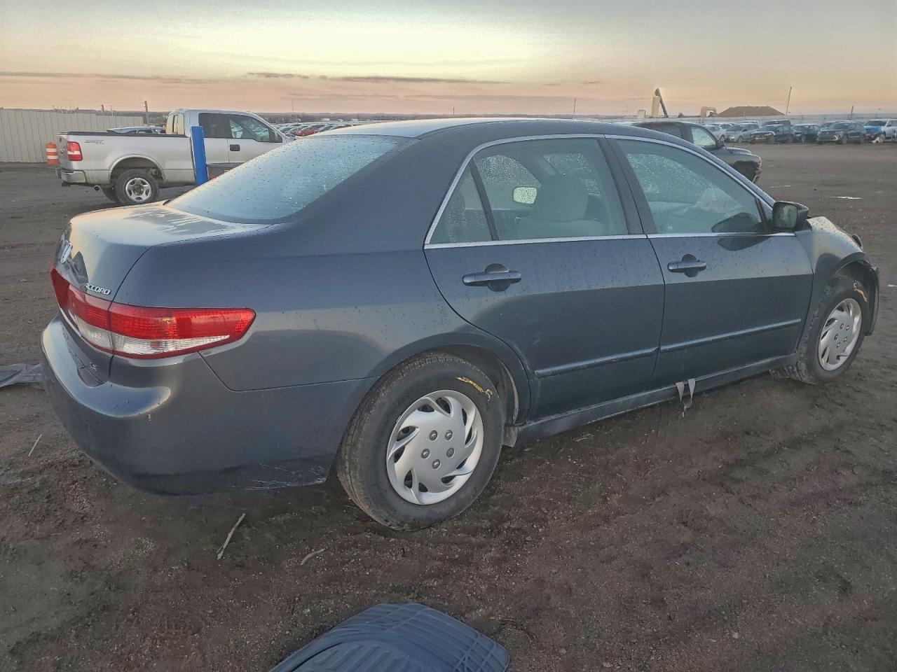 2004 Honda Accord Lx - Image 3