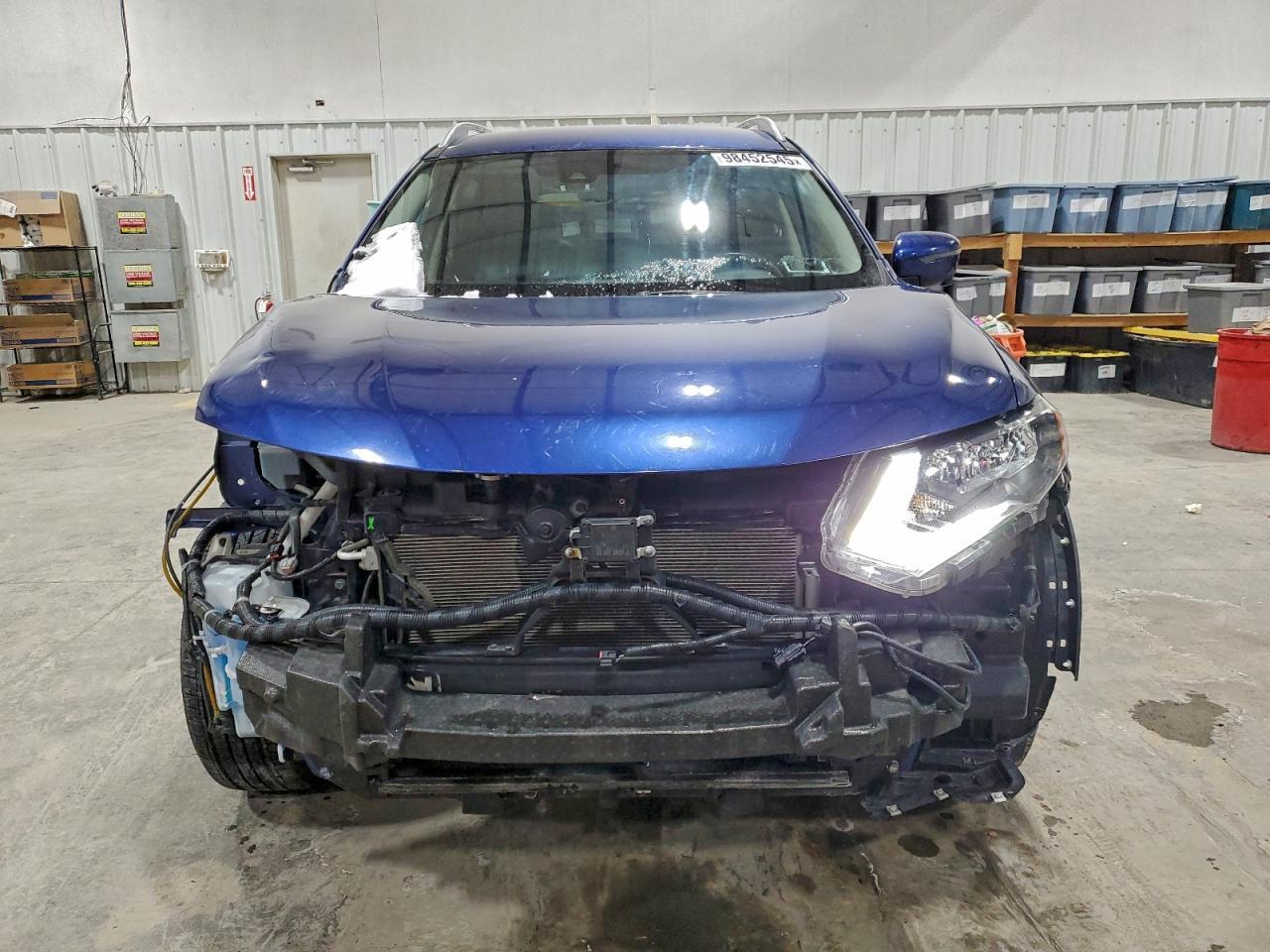 2019 Nissan Rogue S - Image 5