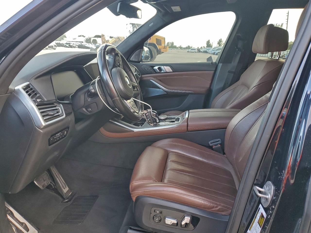 2021 BMW X7 M50I - Image 7