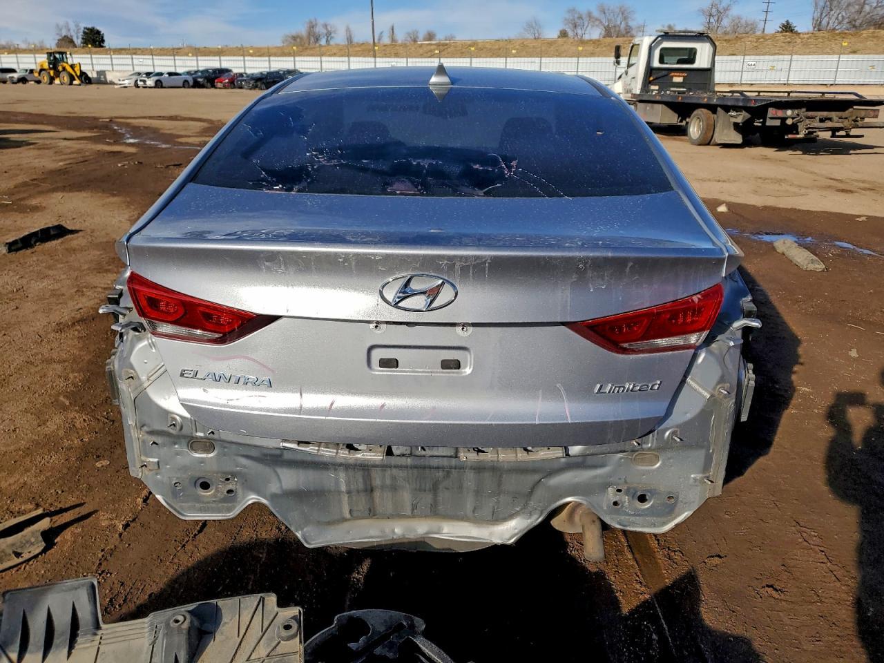 2017 Hyundai Elantra Se - Фото 6