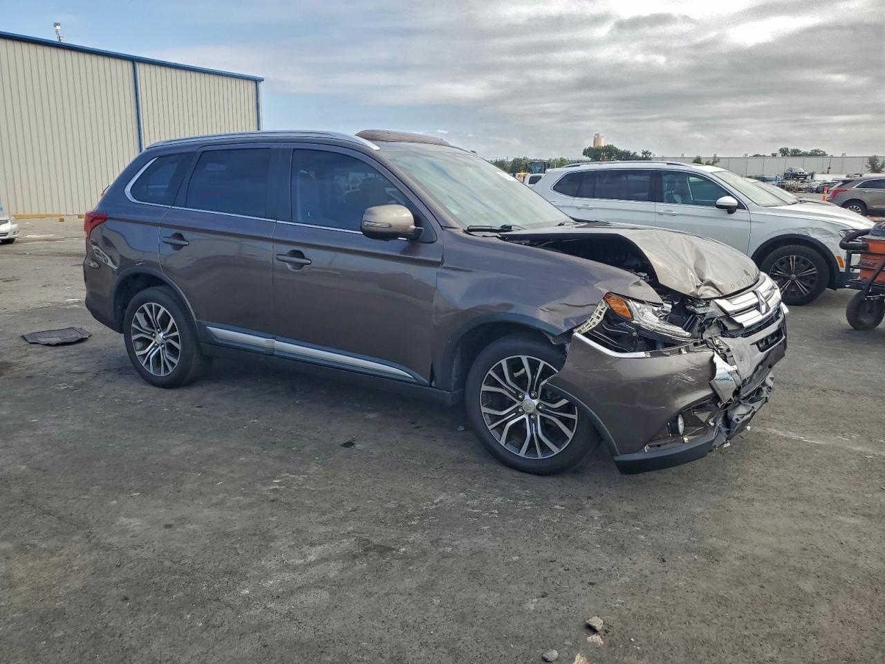 2018 Mitsubishi Outlander Se - Фото 4