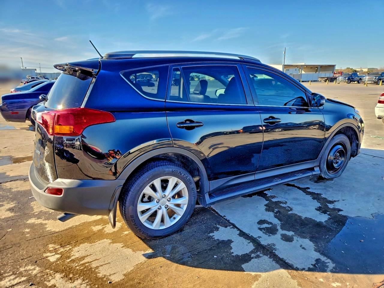 2015 Toyota Rav4 Limited - Фото 3