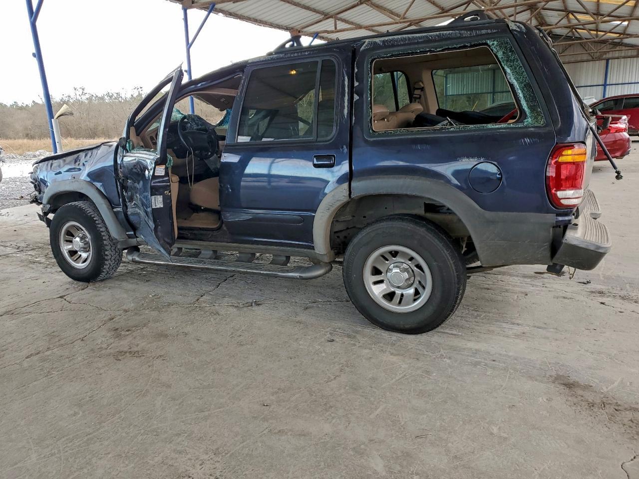 1999 Ford Explorer - Image 2