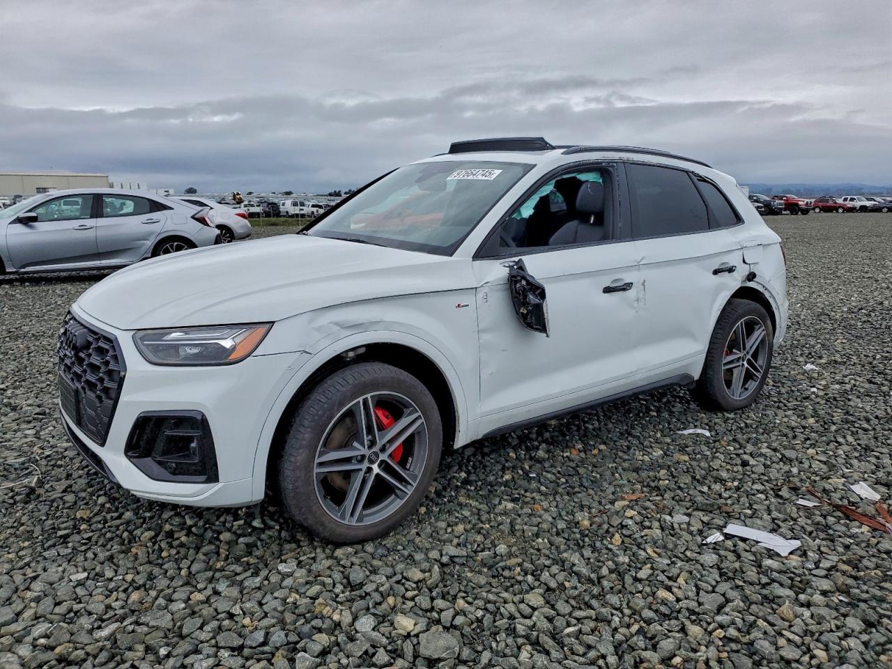 2024 Audi Q5 E Premium Plus 55