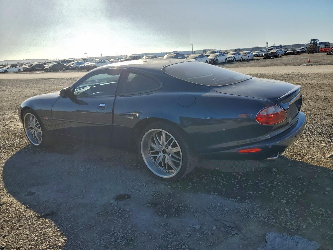 2001 Jaguar Xkr - Фото 2