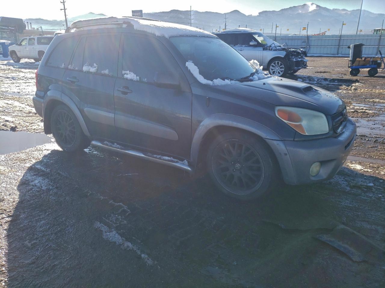 2004 Toyota Rav4 - Image 4
