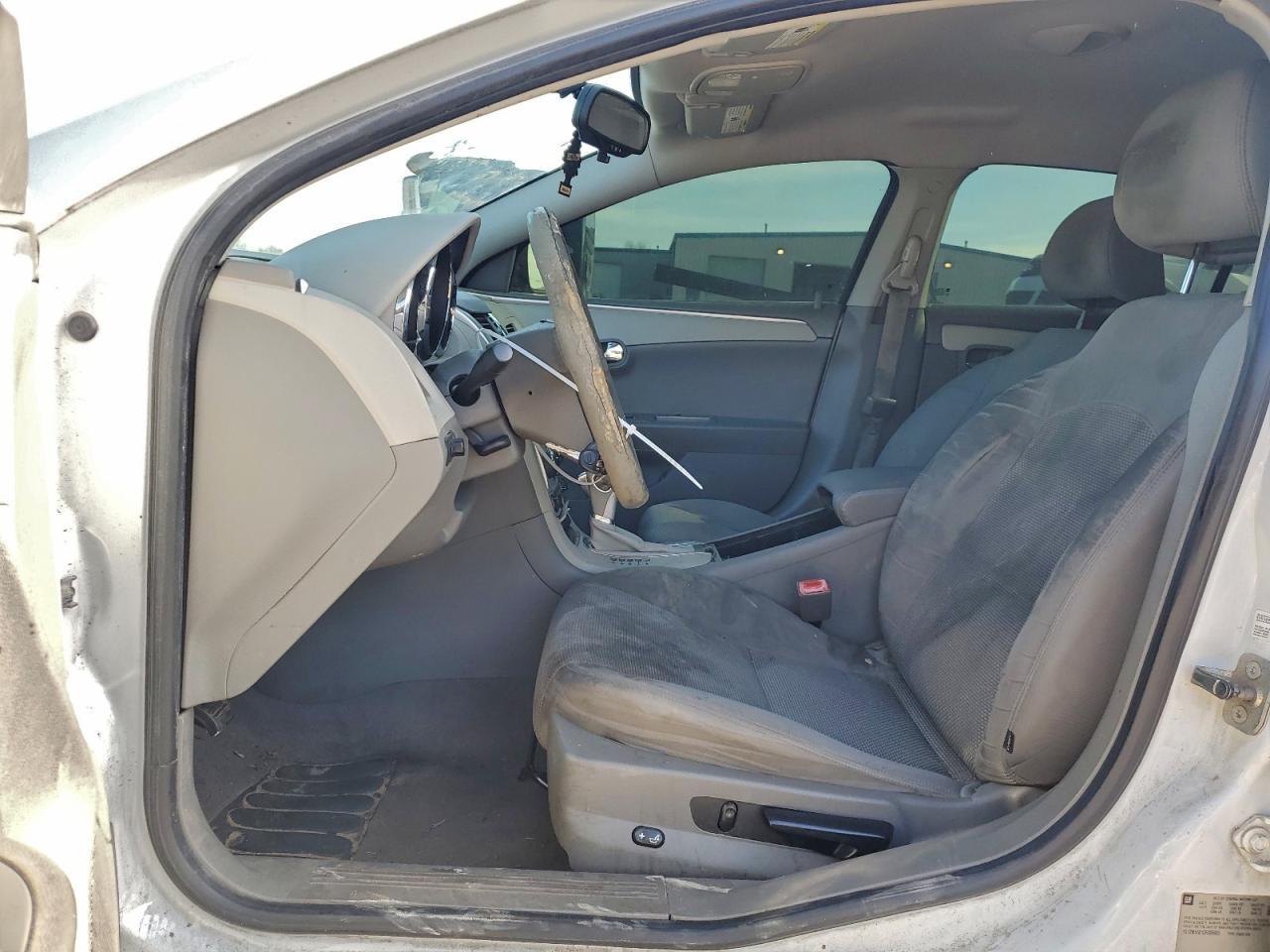 2012 Chev Malibu Ls - Фото 7