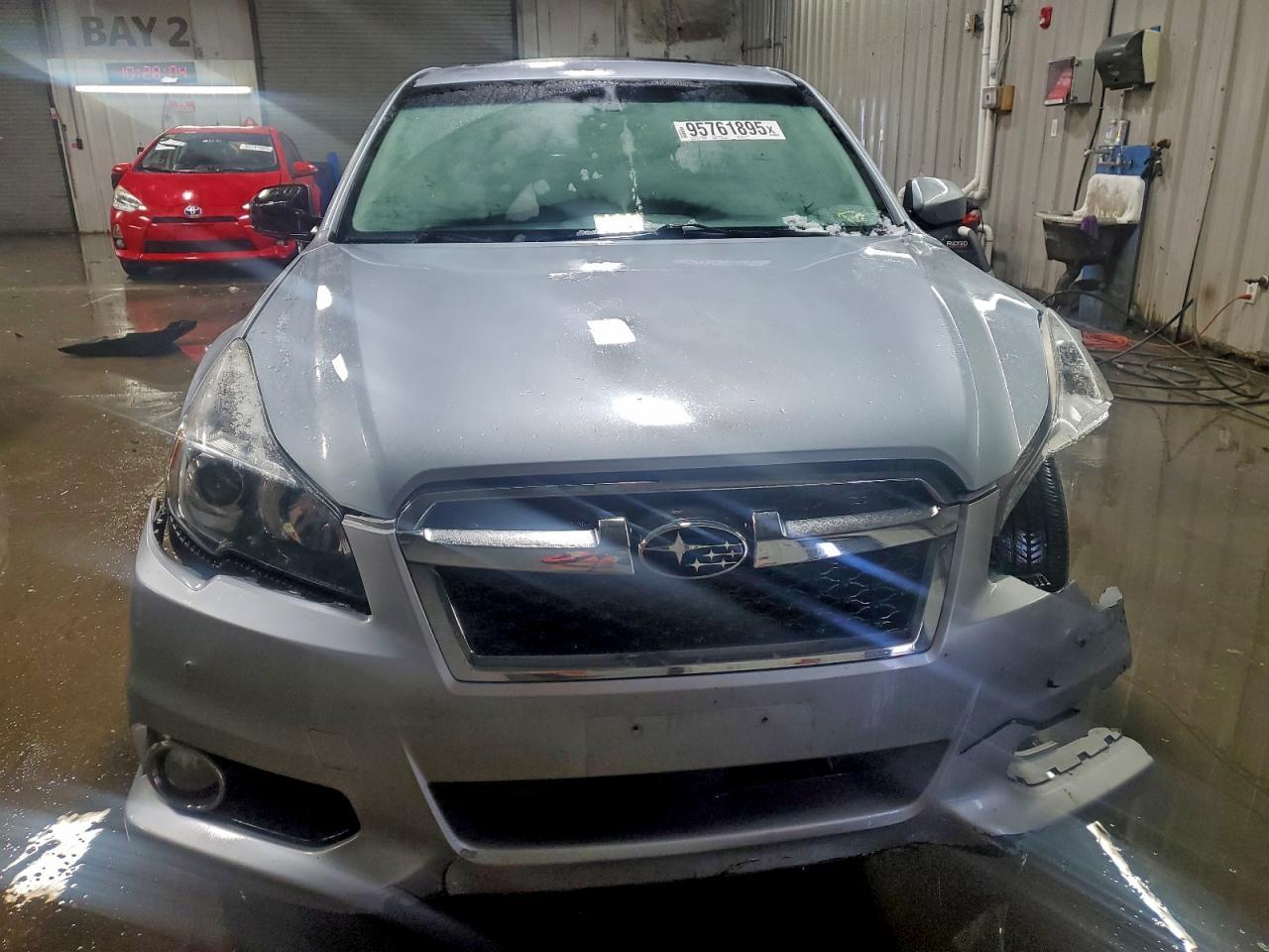 2014 Subaru Legacy 3.6R Limited - Image 5