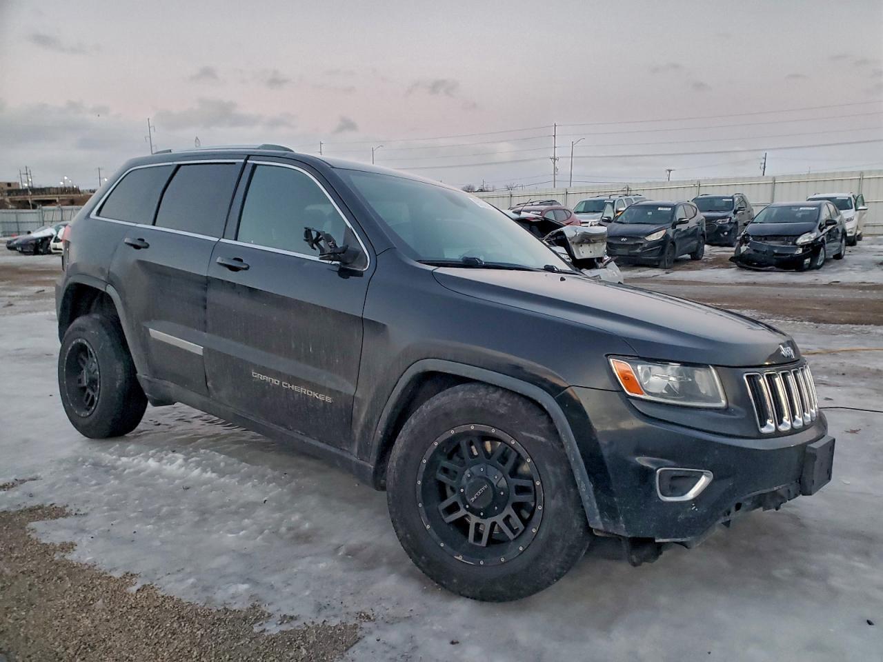 2014 Jeep Grand Cherokee Laredo - Image 4