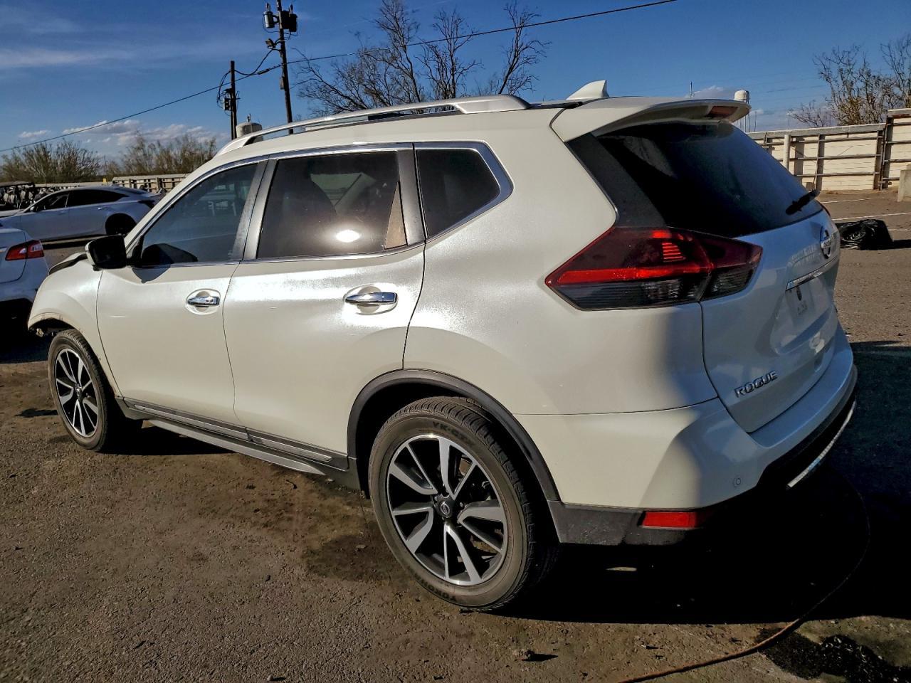 2019 Nissan Rogue S - Image 2