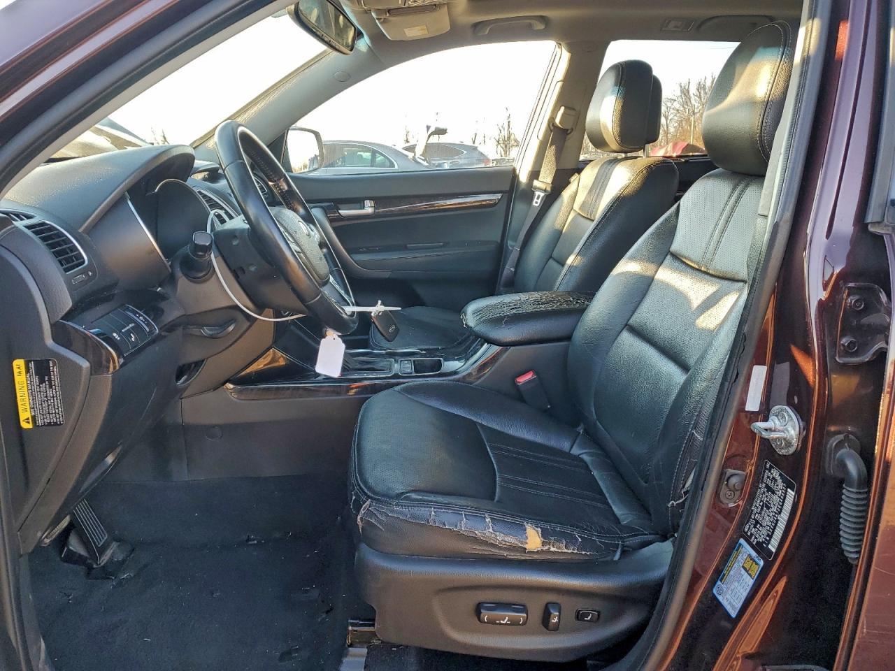 2014 Kia Sorento Ex - Image 7