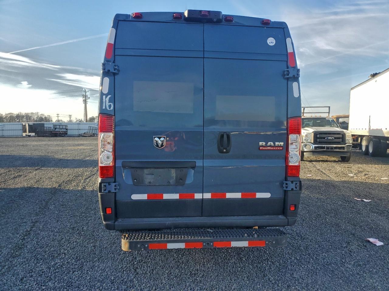 2020 Ram Trucks Promaster Cargo Van - Prior Fleet - Engine Light Is On - Фото 6
