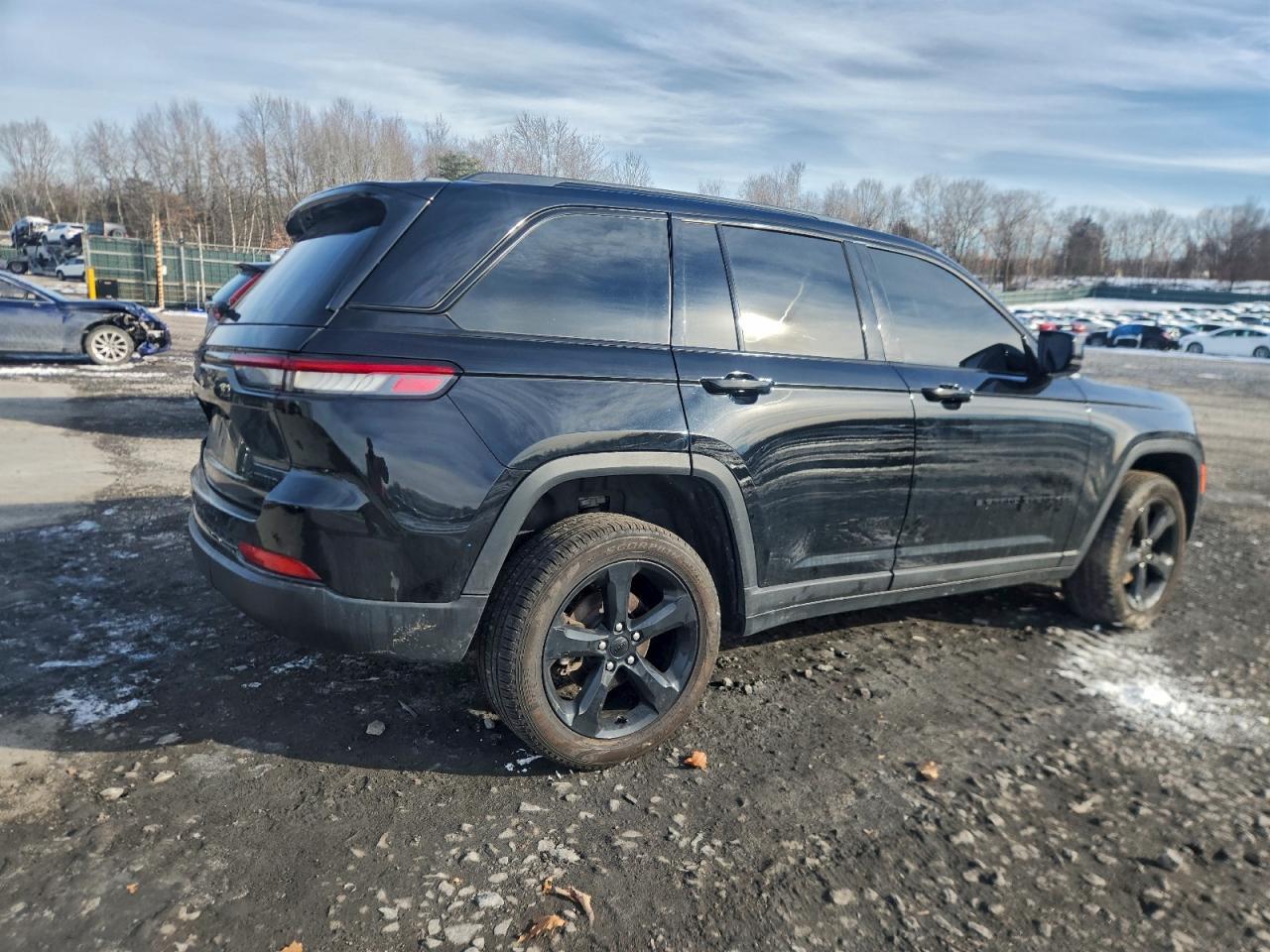 2025 Jeep Grand Cherokee Limited - Image 3