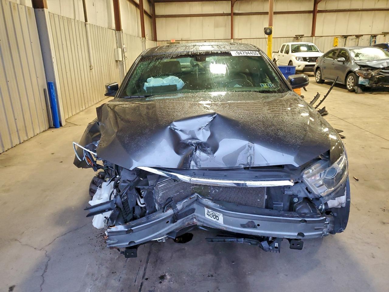2015 Ford Taurus Sel - Image 5