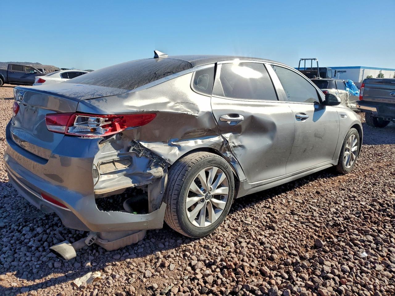 2018 Kia Optima Lx - Image 3