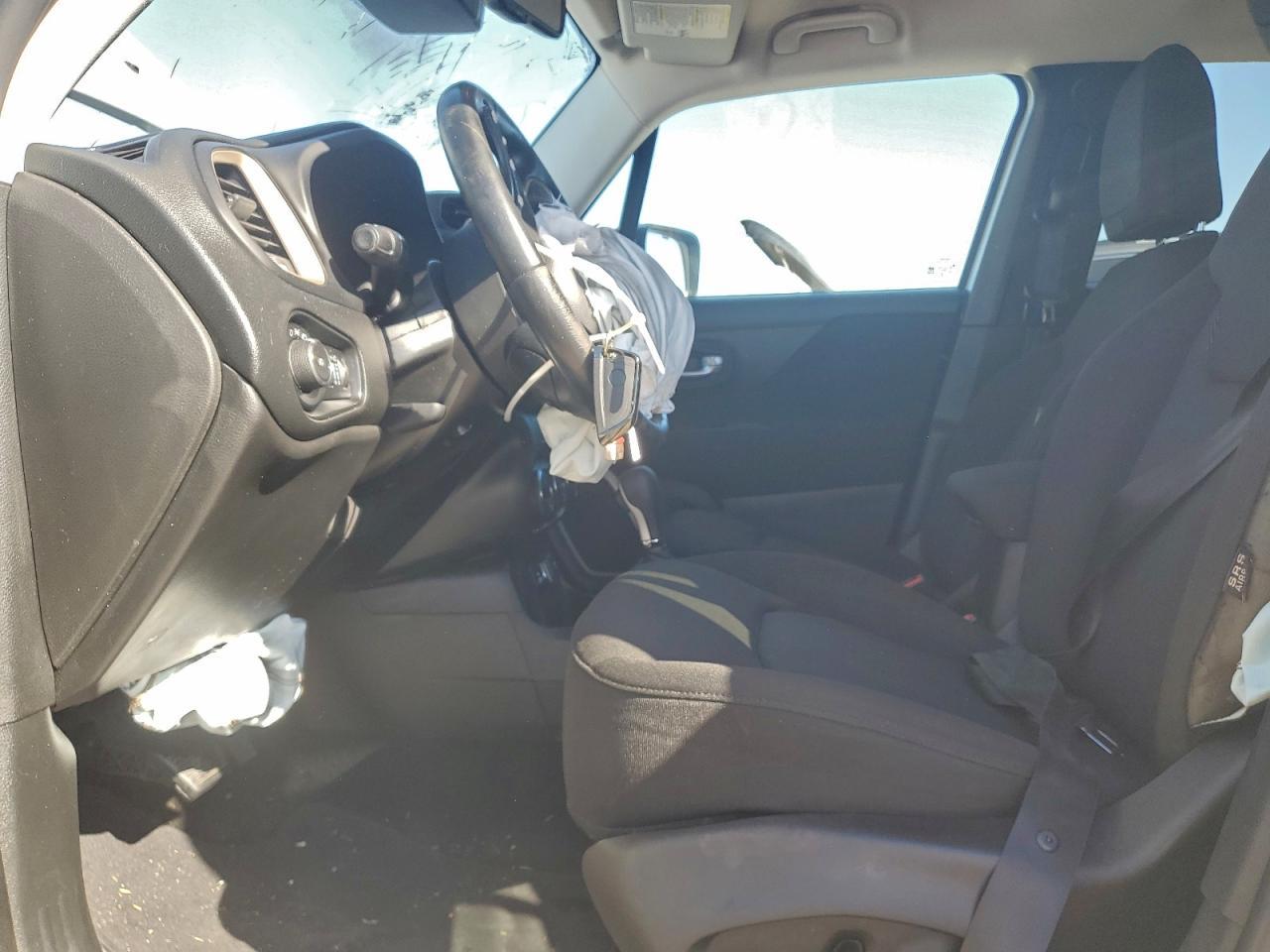 2017 Jeep Renegade Latitude - Фото 7