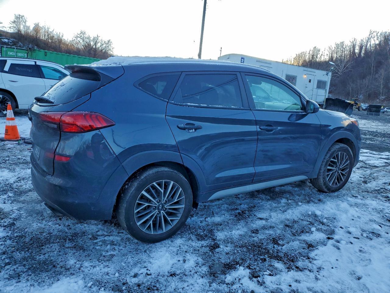 2021 Hyundai Tucson Limited - Фото 3