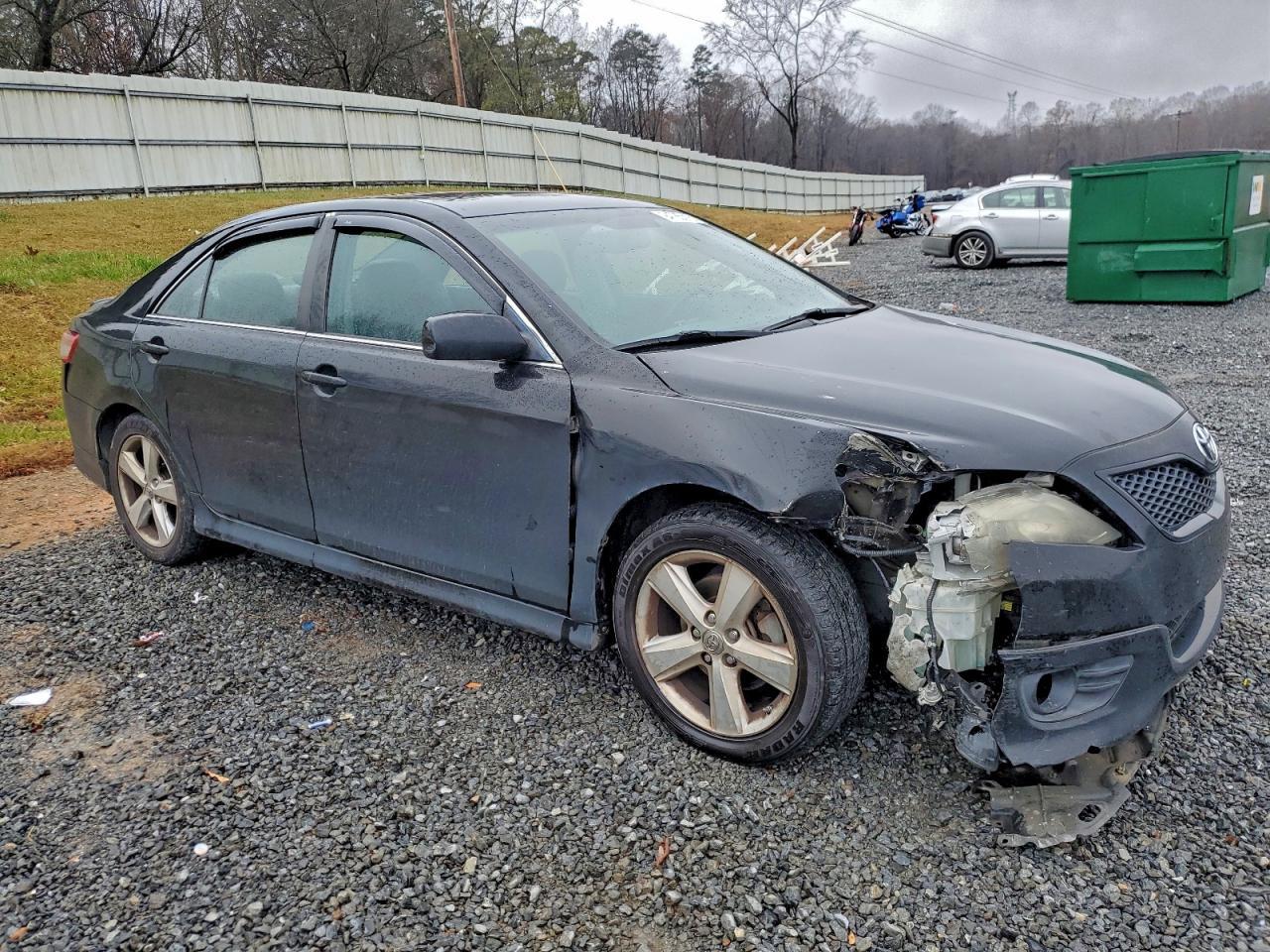 2010 Toyota Camry Se - Image 4