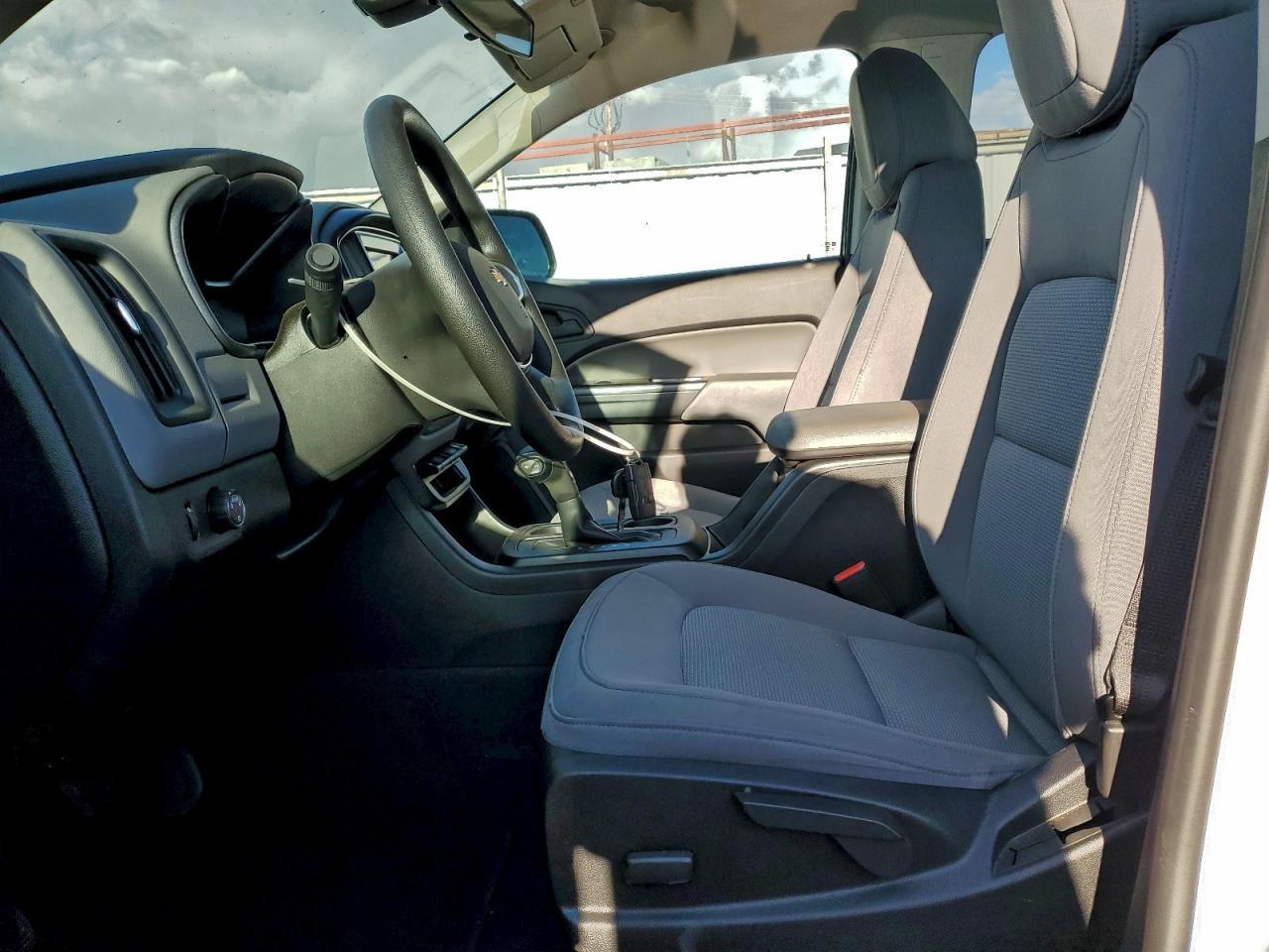 2020 Chevrolet Colorado - Фото 7