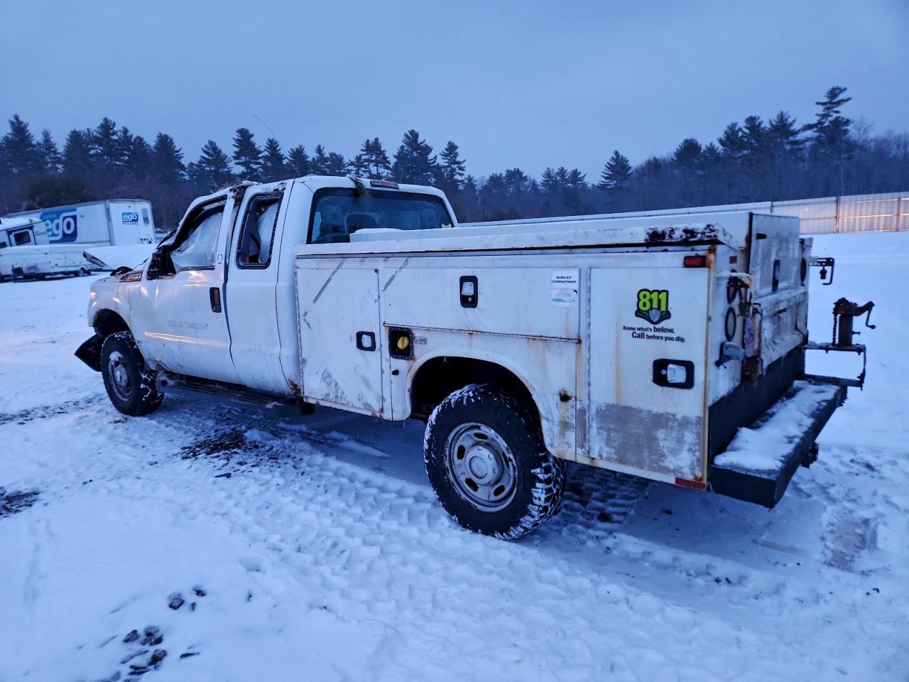 2016 Ford F250 Super Duty - Фото 2