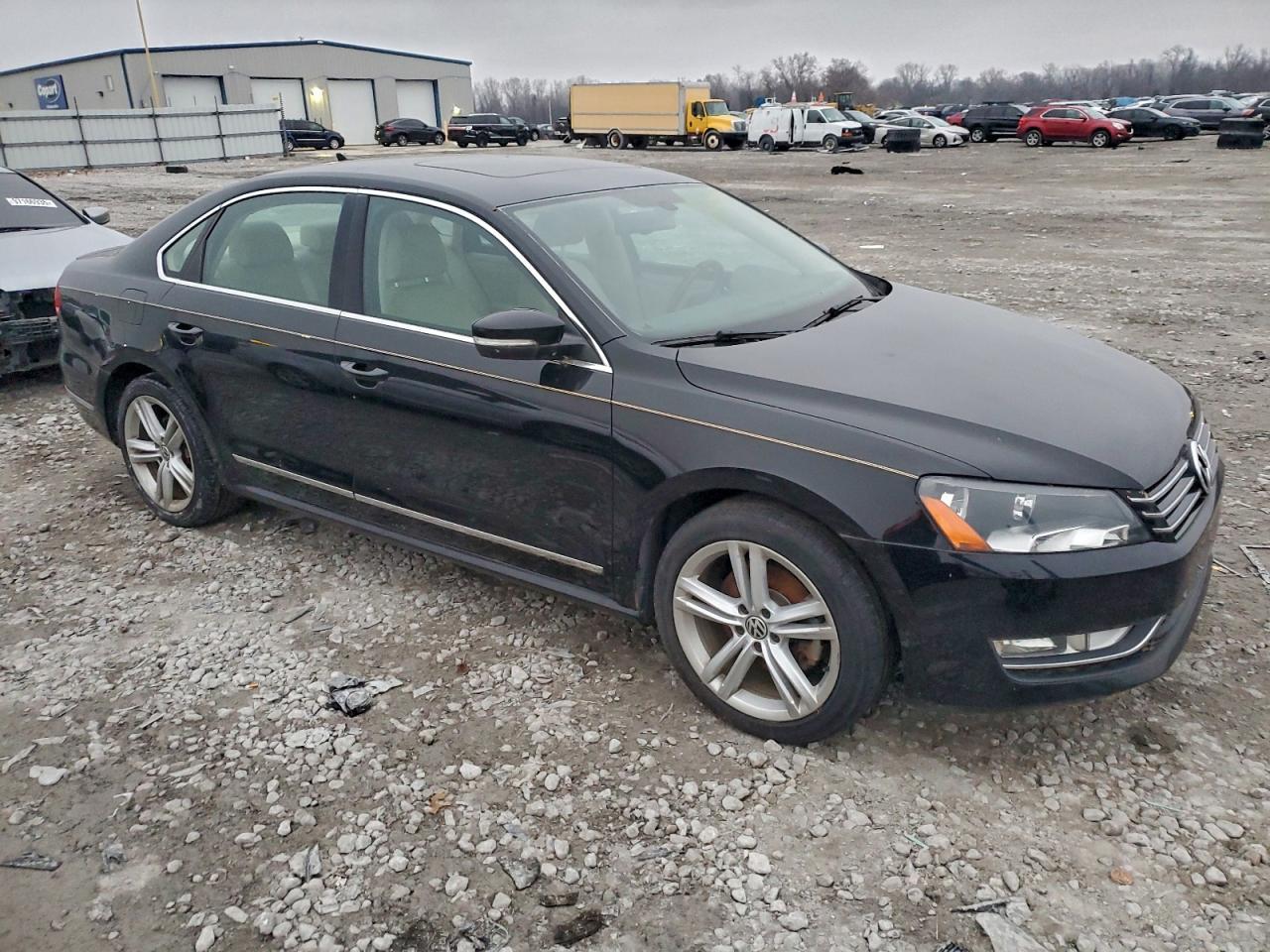 2013 Volkswagen Passat Se - Фото 4