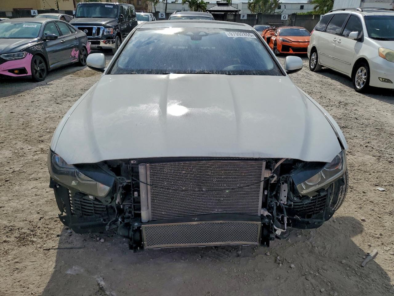 2017 Jaguar Xe Premium - Image 5