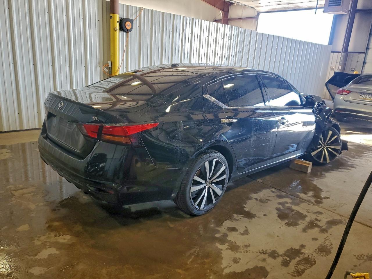 2019 Nissan Altima 2.5 Sl - Image 3