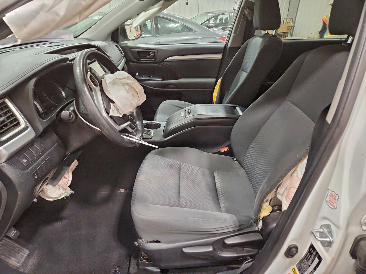 2019 Toyota Highlander Le - Фото 7