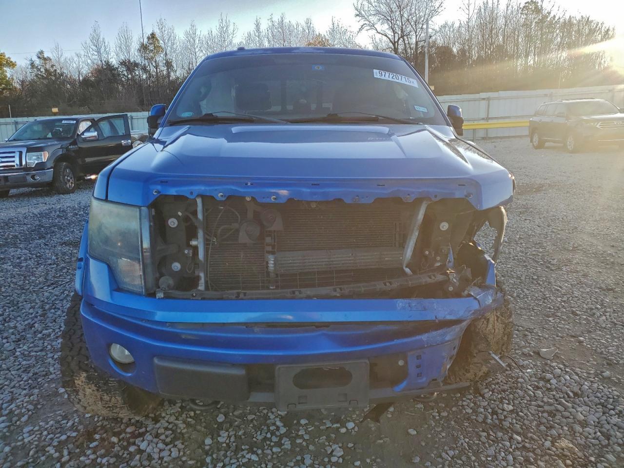 2013 Ford F150 - Фото 5