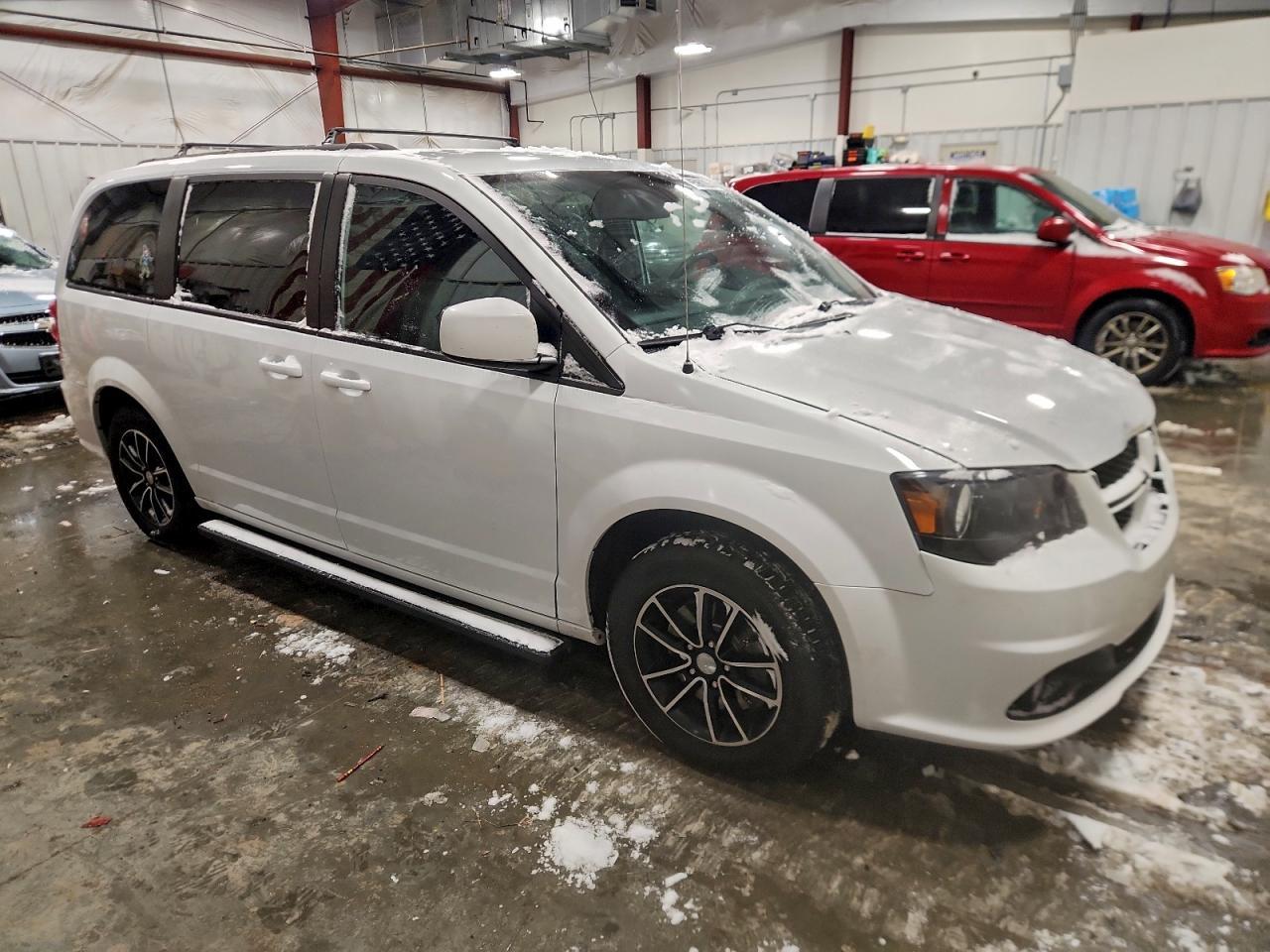 2019 Dodge Grand Caravan Gt - Image 4