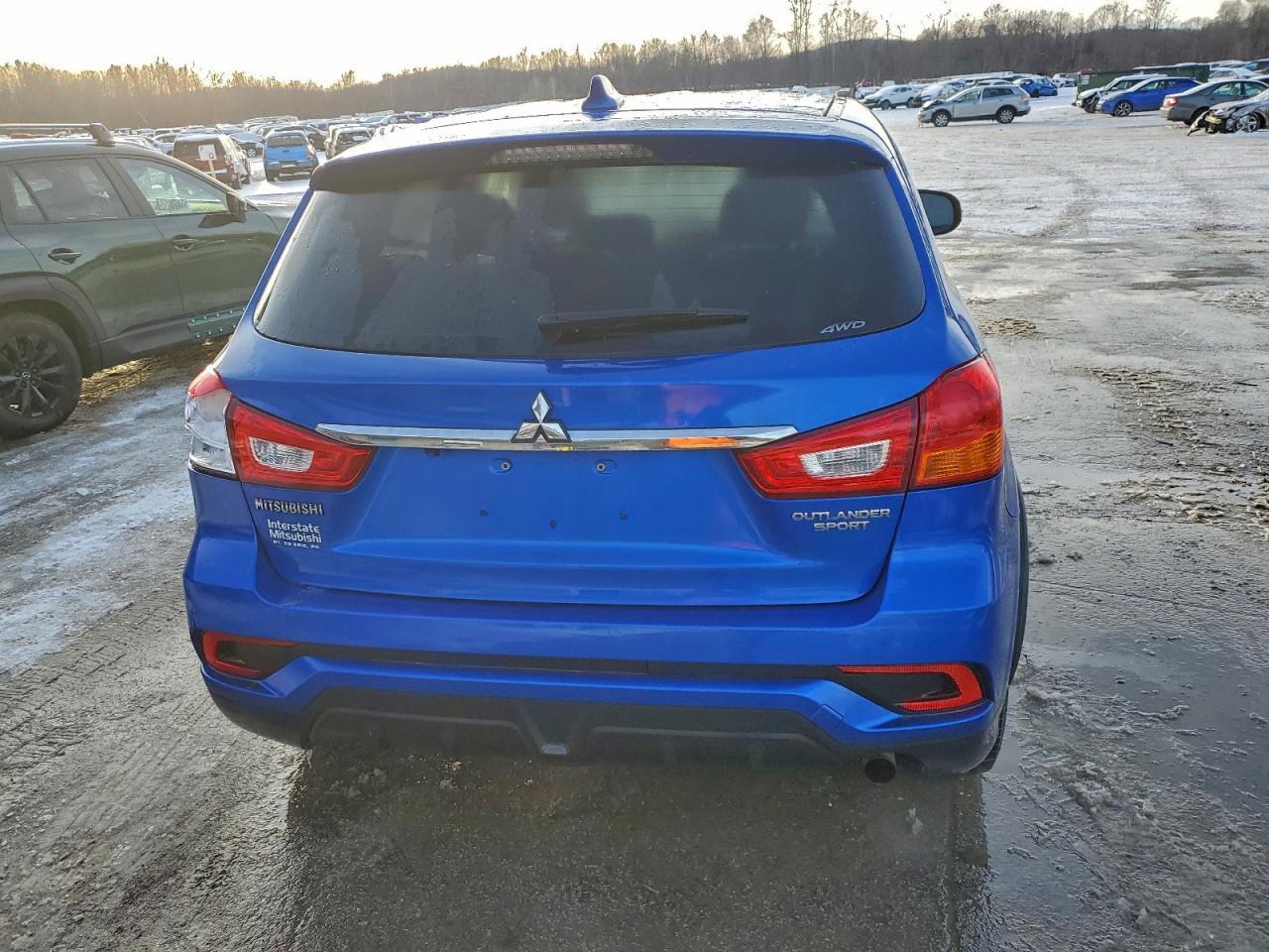 2018 Mitsubishi Outlander Sport Es - Фото 6