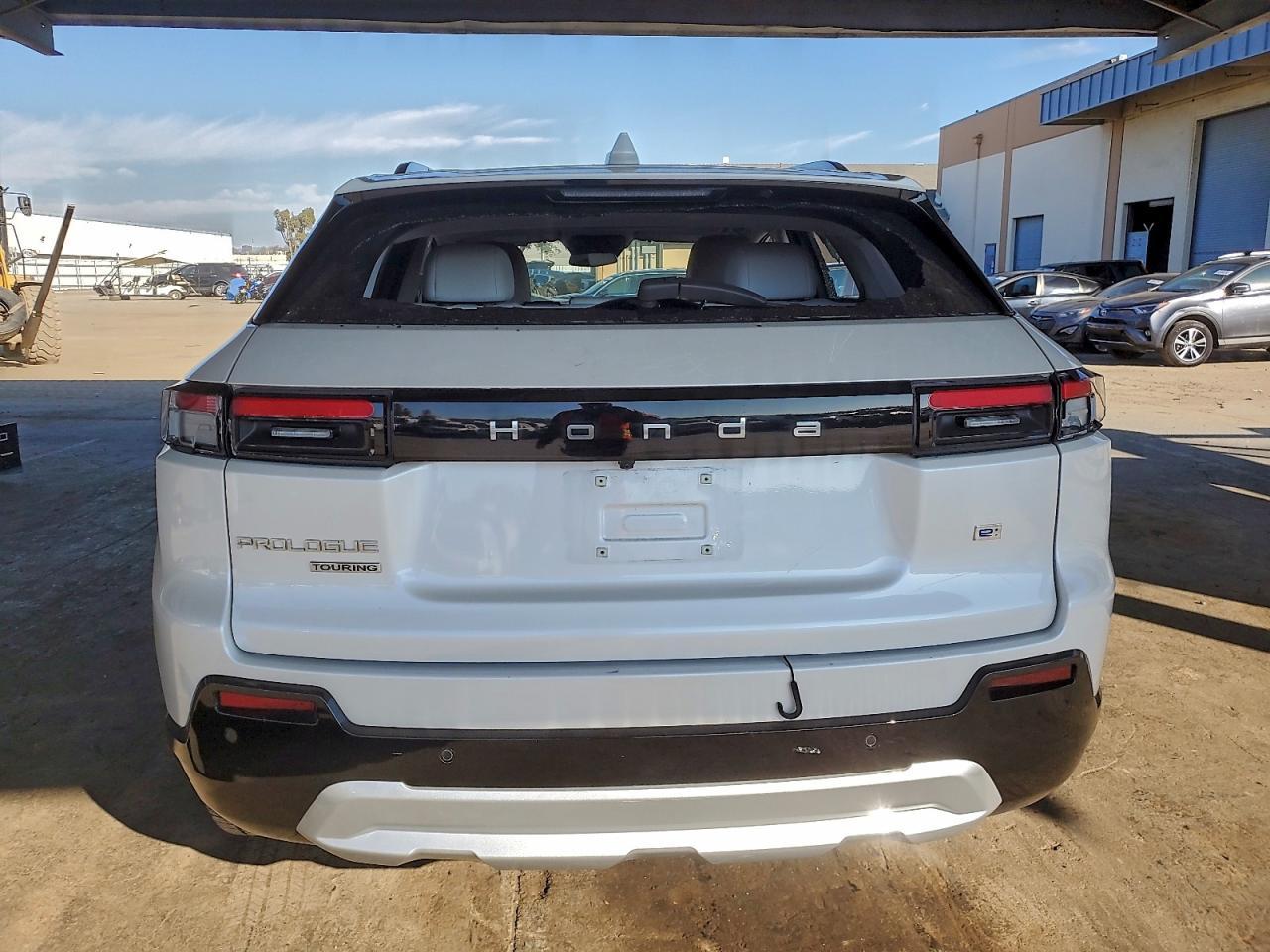 2025 Honda Prologue Tour - Фото 6