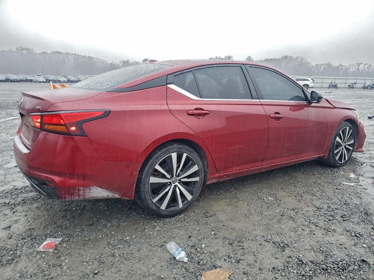2021 Nissan Altima Sr - Фото 3