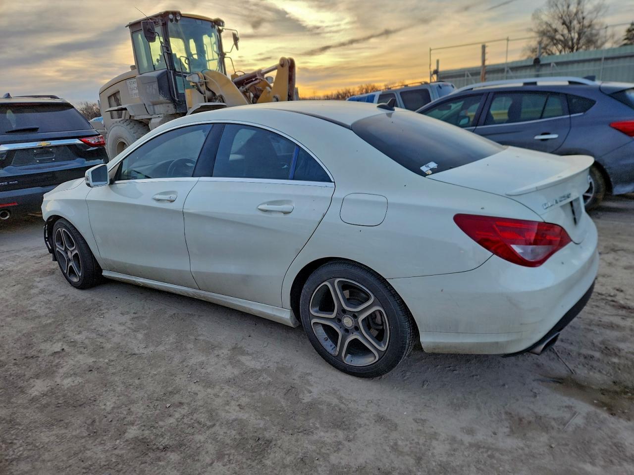 2014 Mercedes Benz Cla 250 - Фото 2