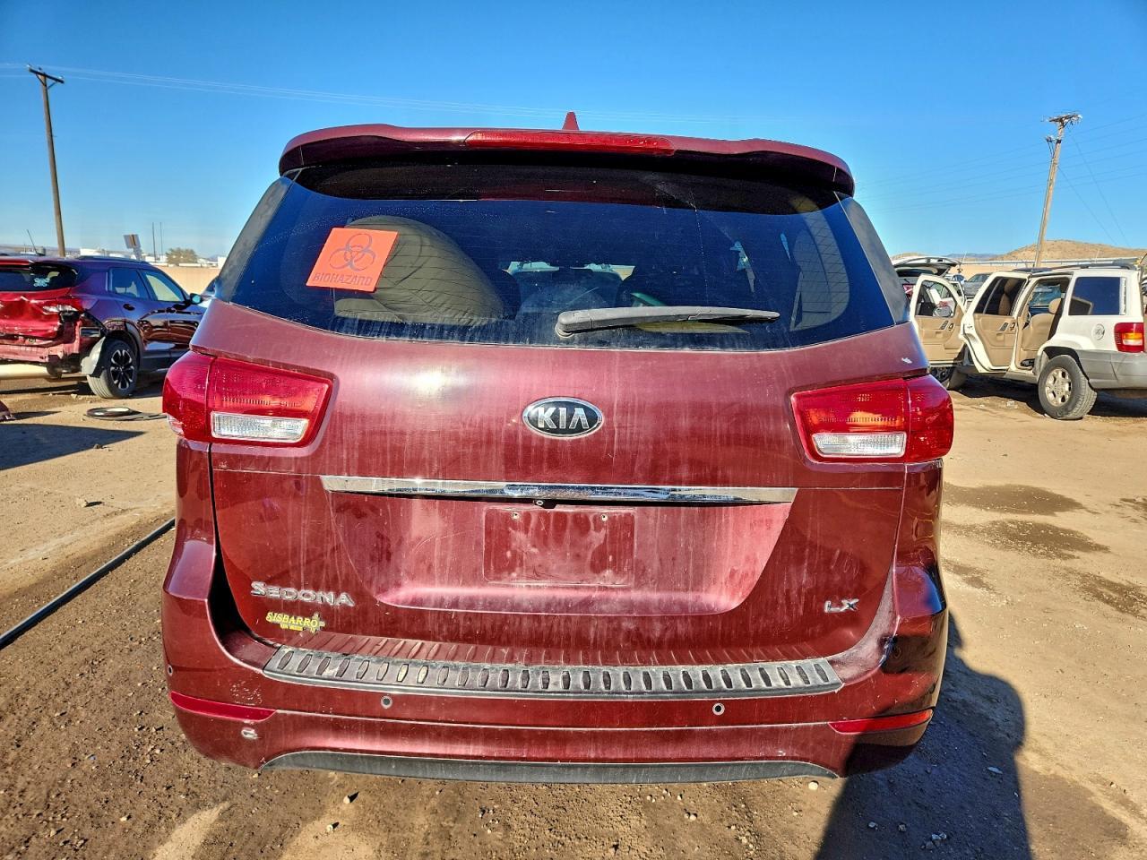 2017 Kia Sedona Lx - Фото 6