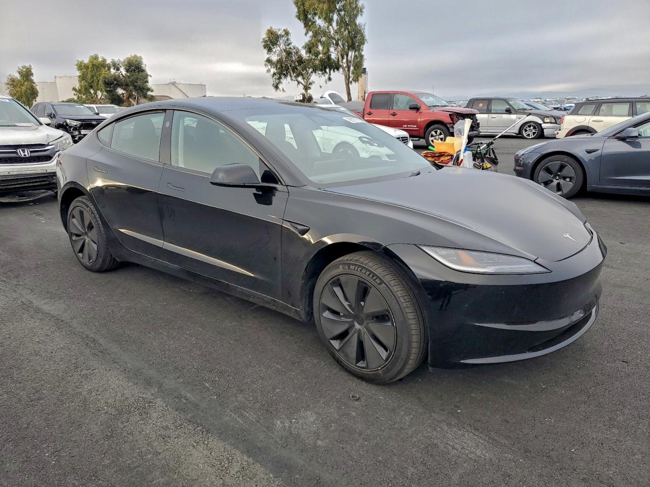 2025 Tesla Model 3 - Image 4