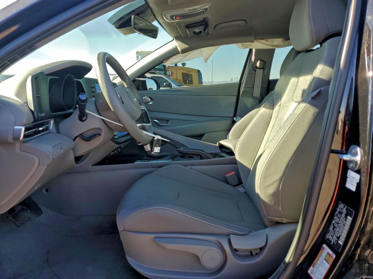 2023 Hyundai Elantra Sel - Image 7