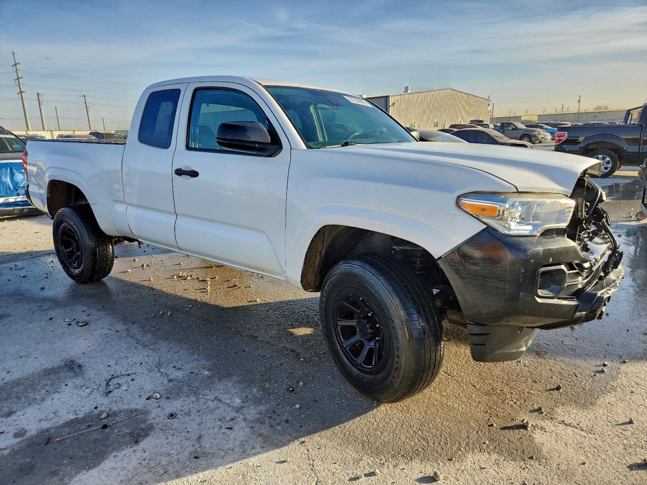 2019 Toyota Tacoma Sr - Фото 4