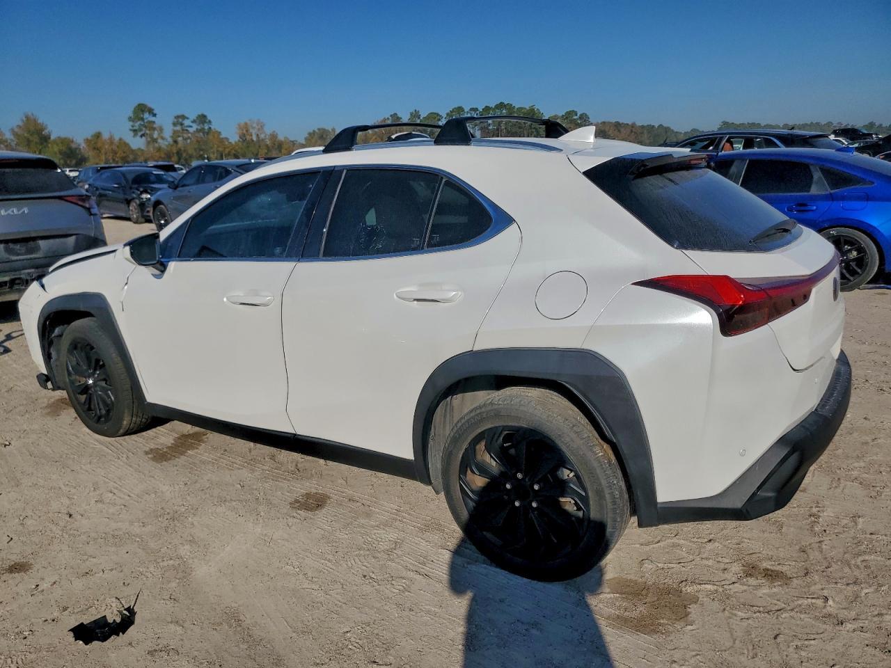 2022 Lexus Ux 200 Base - Фото 2
