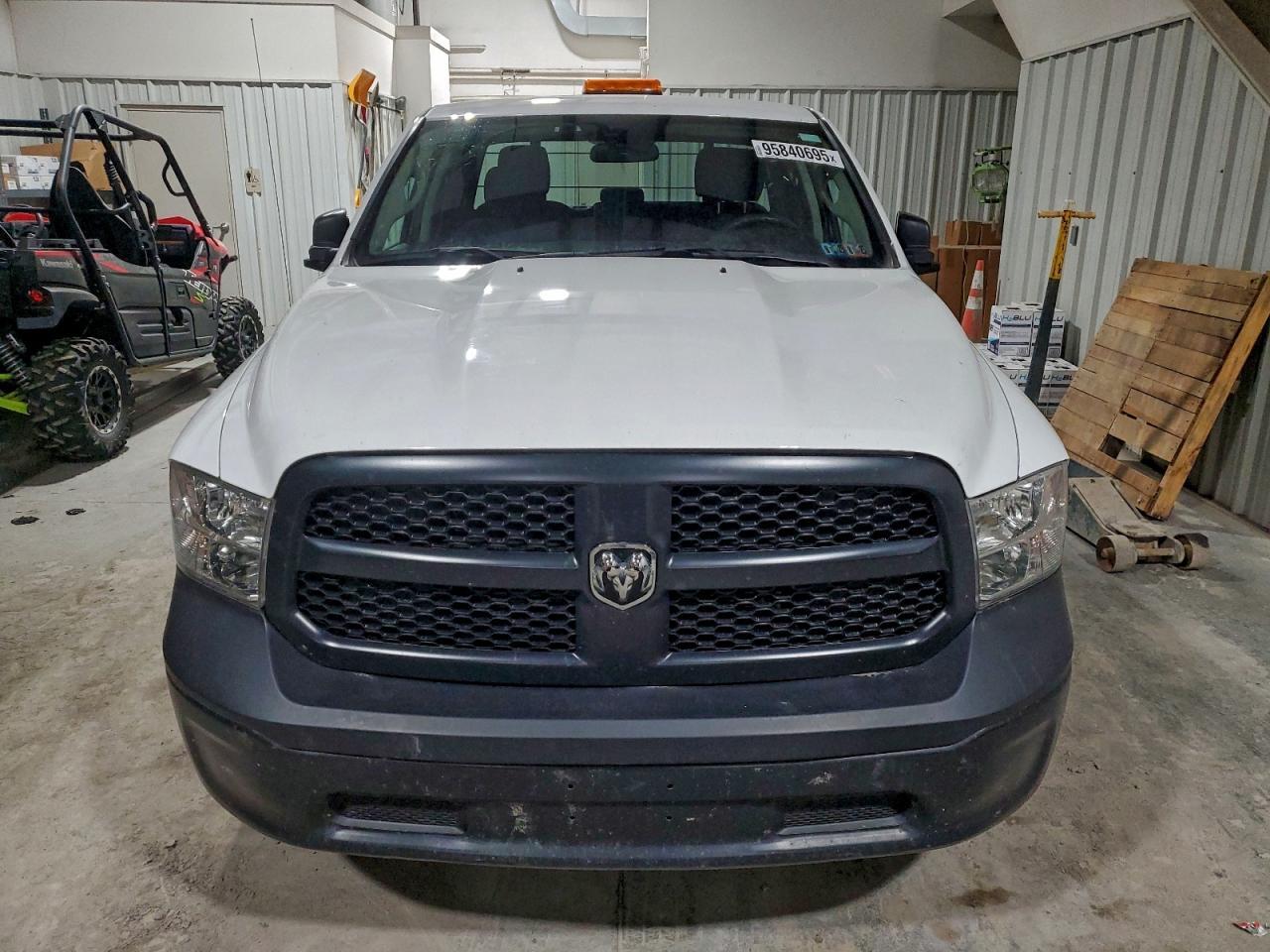 2023 Ram 1500 Classic Tradesman - Фото 5