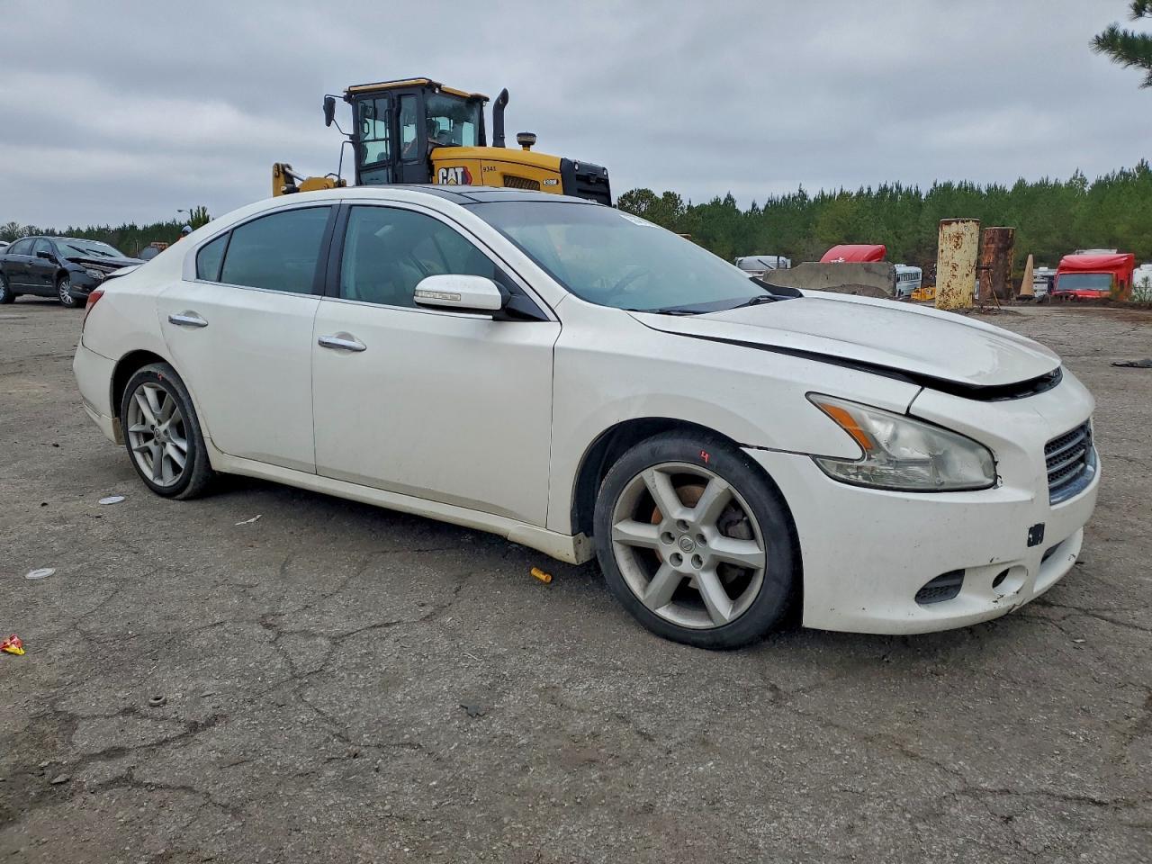 2010 Nissan Maxima S - Фото 4