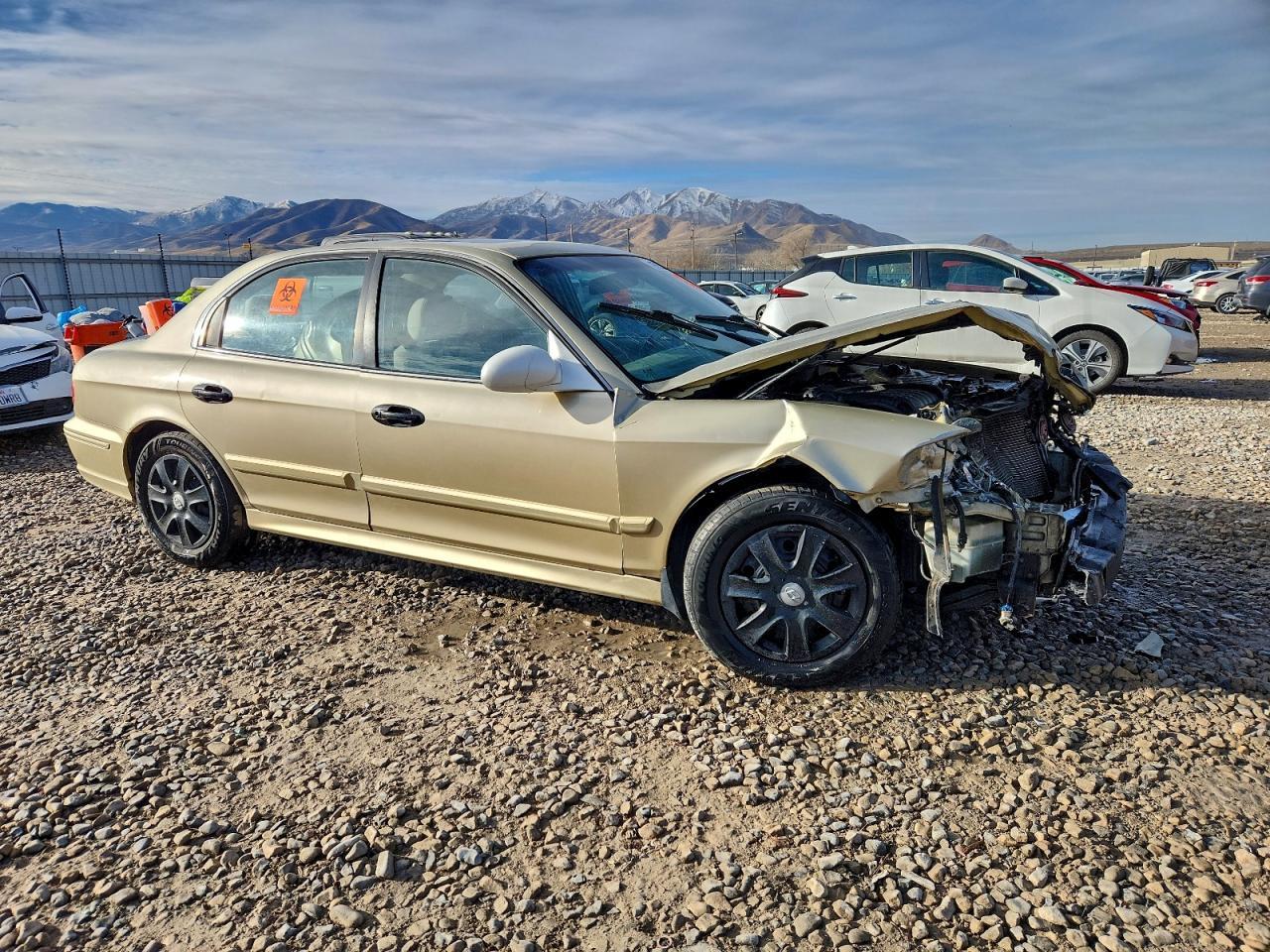 2002 Hyundai Sonata Base - Image 4
