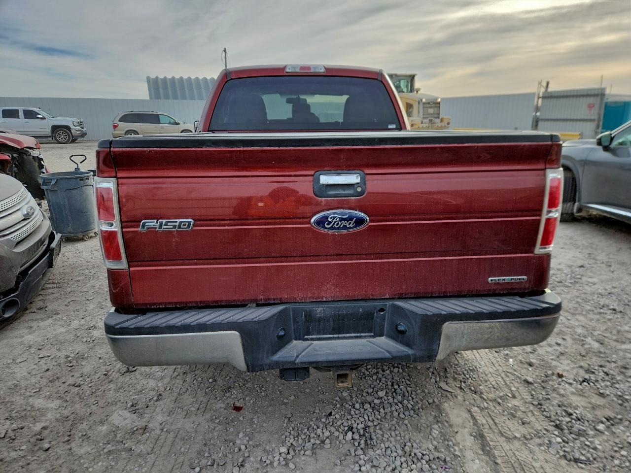 2014 Ford F150 Super Cab - Фото 6