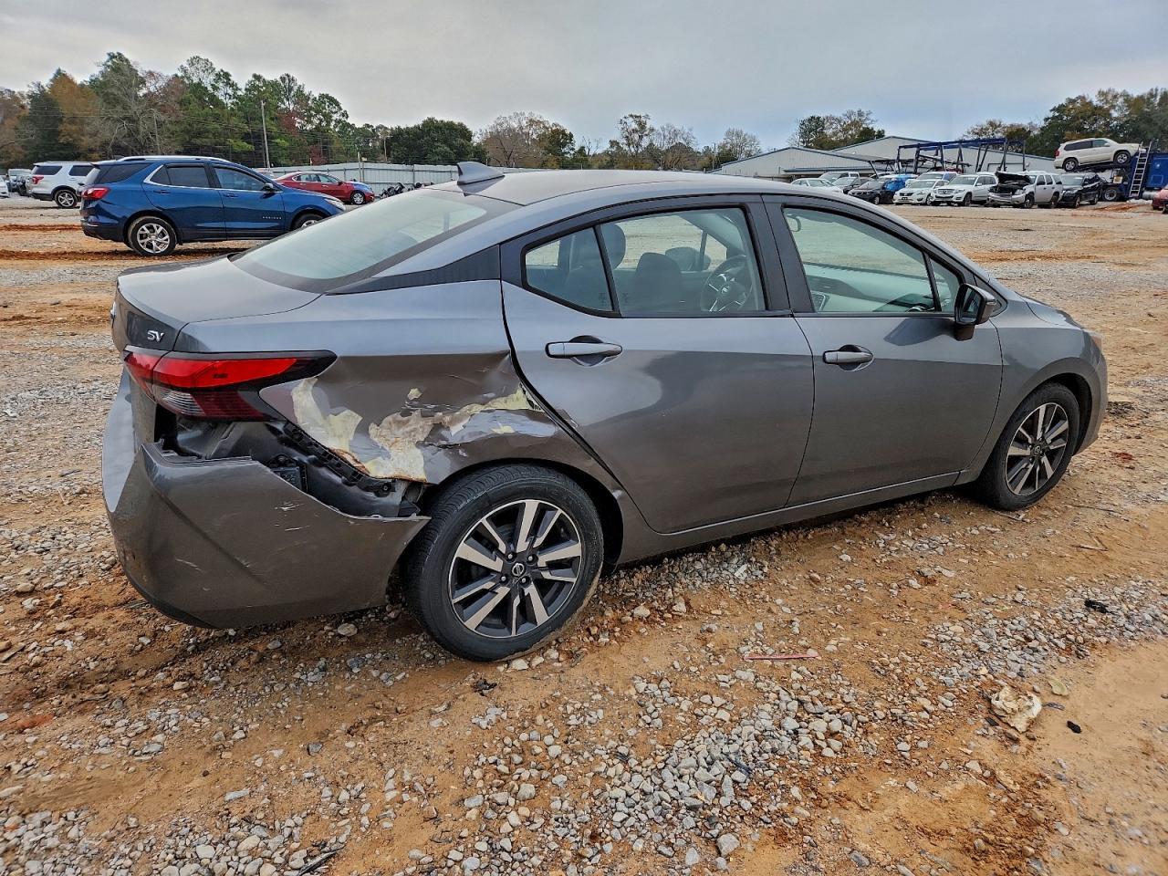 2020 Nissan Versa Sv - Фото 3