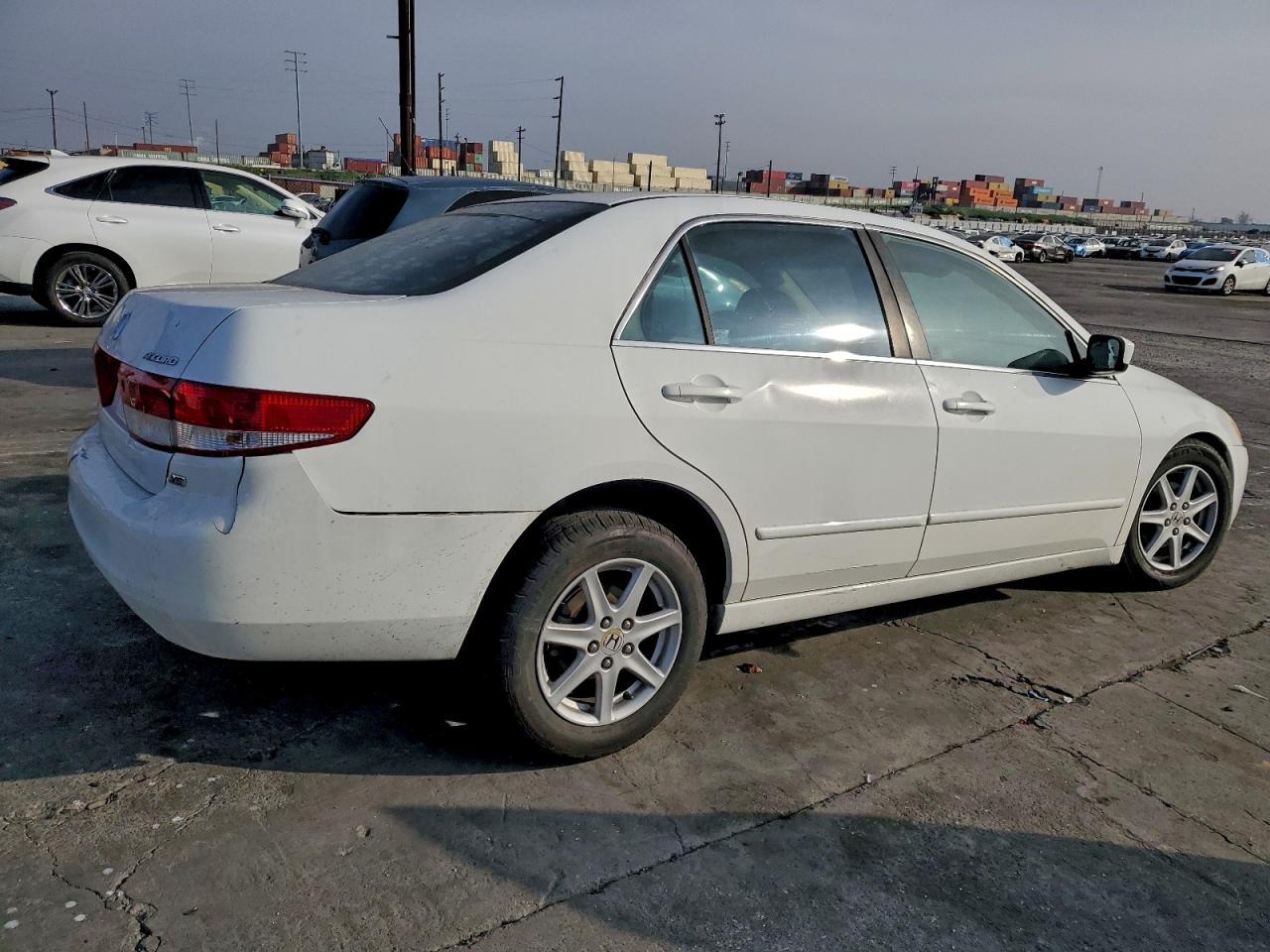 2003 Honda Accord - Image 3