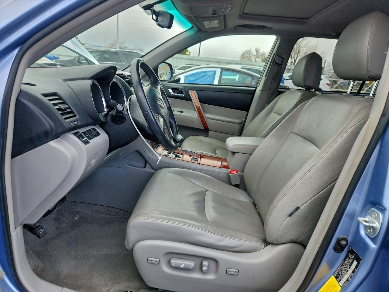 2008 Toyota Highlander Limited - Image 7