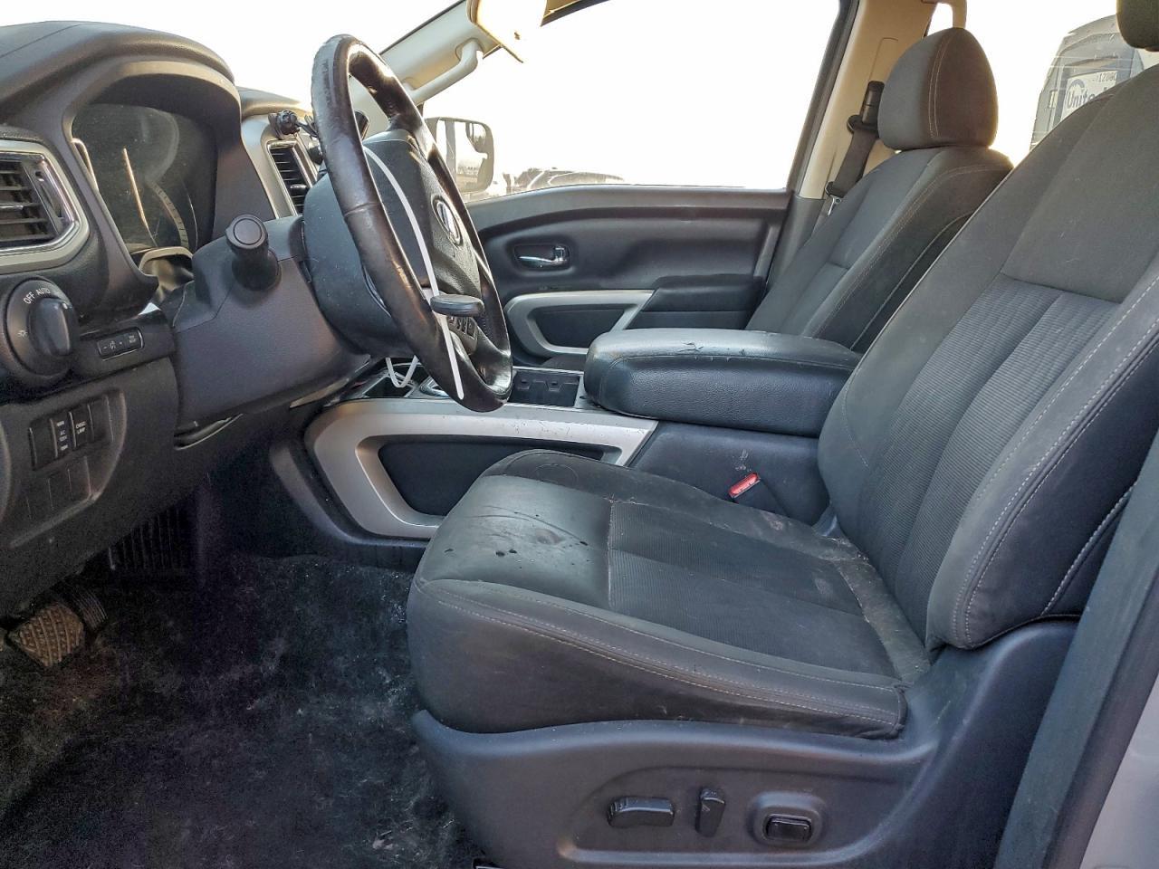 2018 Nissan Titan Sv - Фото 7