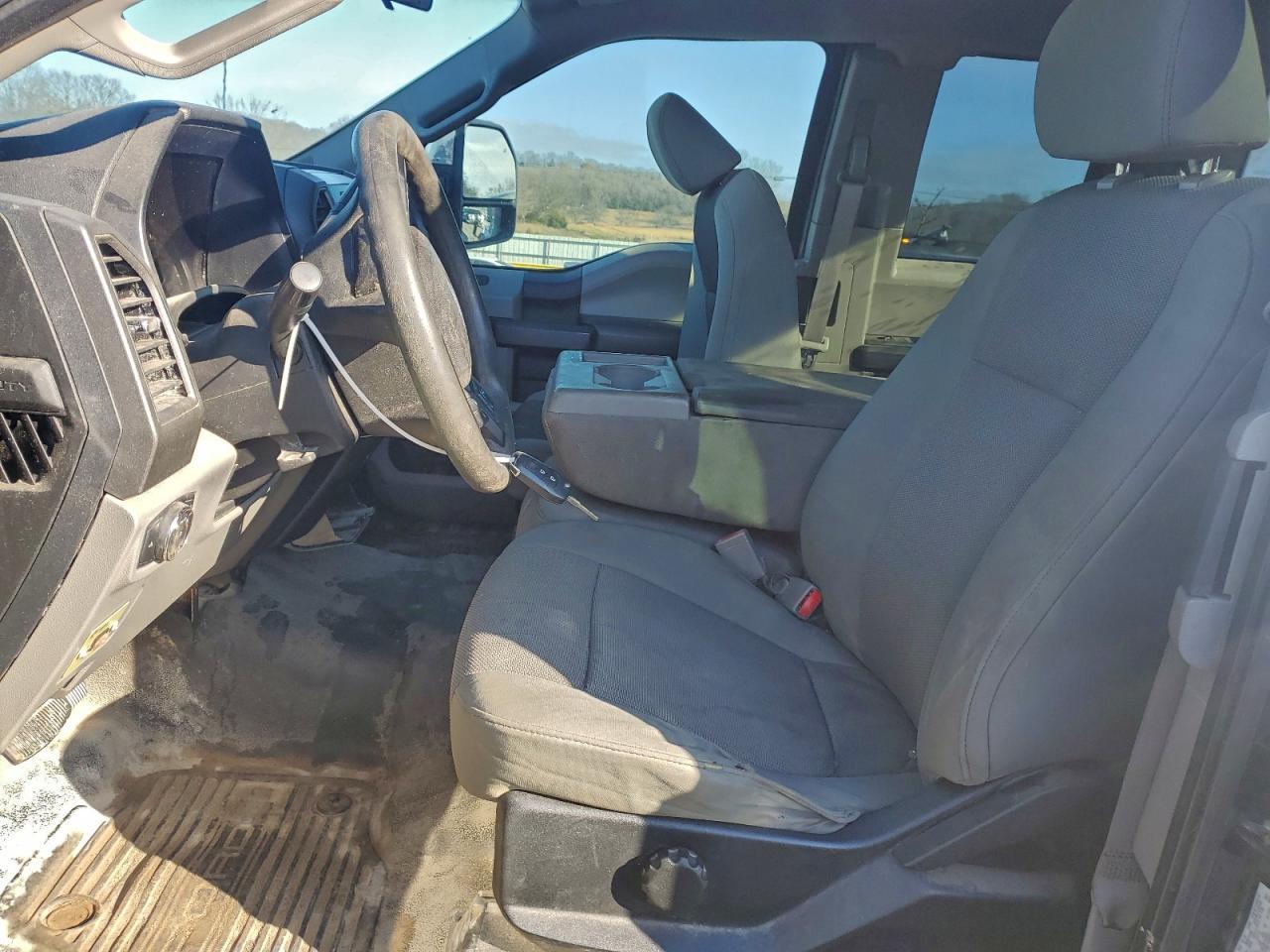 2018 Ford F250 Super Duty - Image 7
