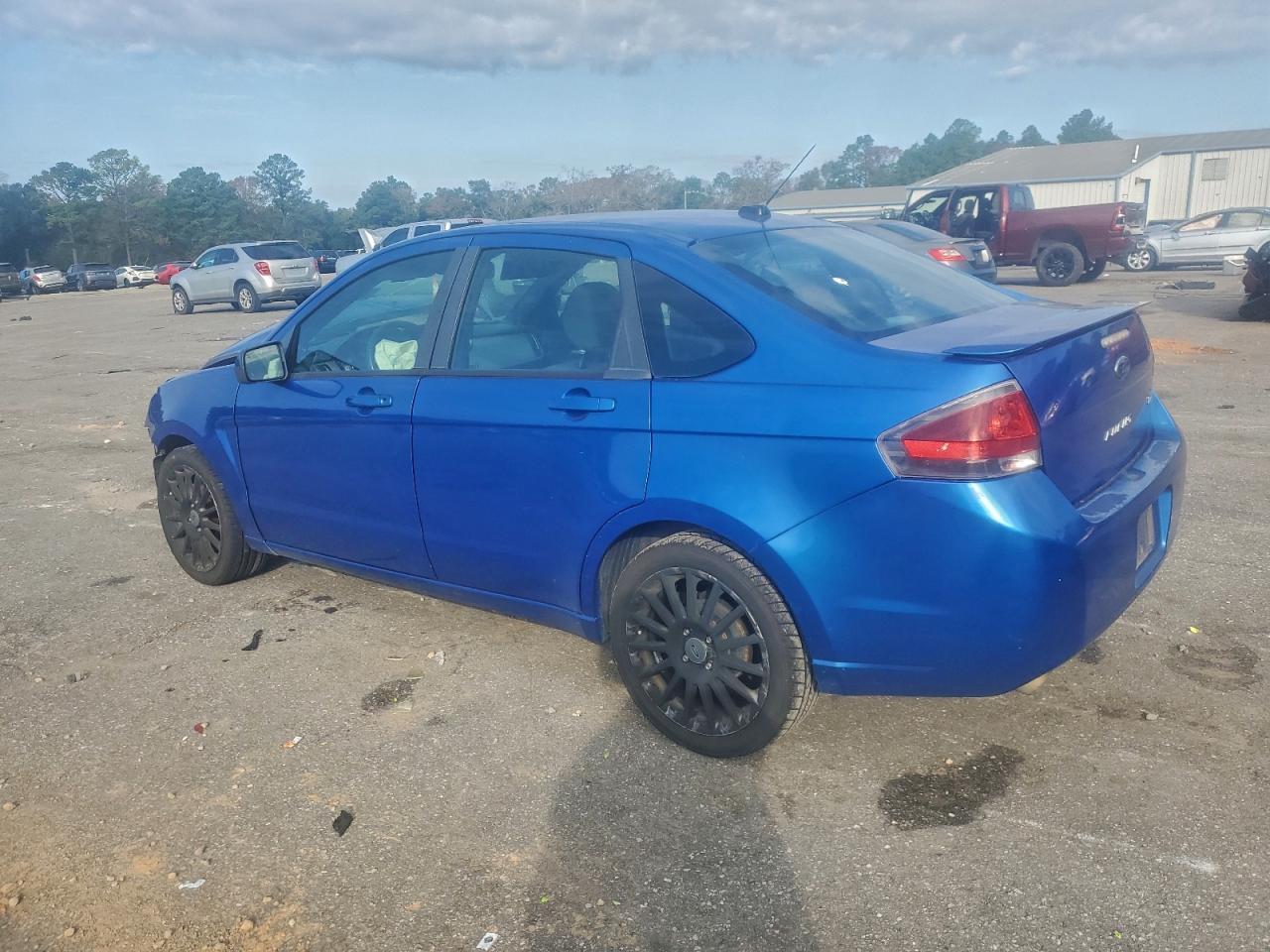 2010 Ford Focus Ses - Image 2